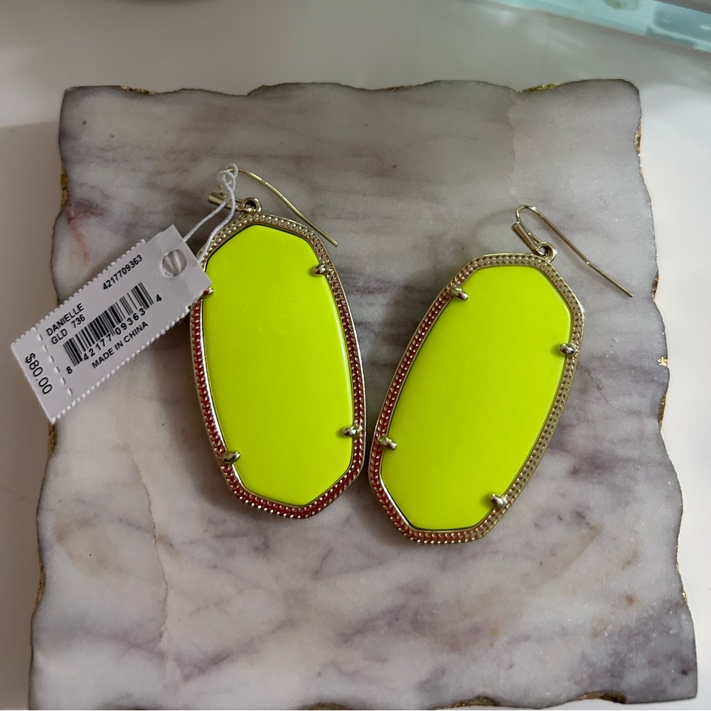 Kendra Scott Neon Yellow Magnesite Danielle Earrings